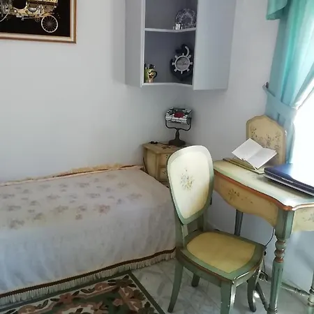 Holiday home Дом В Старинном Классическом Стиле *